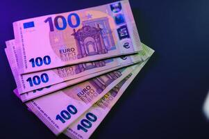 100 moneta i soldi centinaio Euro fatture foto