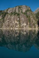 riflesso della scogliera, guadi terrore, alaska foto