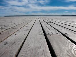 passerella di il mare, di legno tavola, piano di calpestio, passerella, sentiero o terrazza, Basso angolo Visualizza verticale Immagine di terrazza ponte molo, copia spazio foto