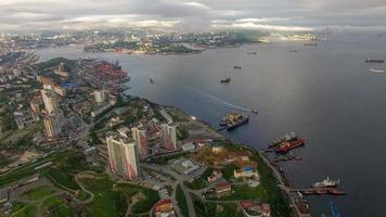 panoramica aerea del capo egersheld. vladivostok foto