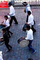 cusco, Perù, 2015 - percussione musicisti inti raymi parata Sud America foto