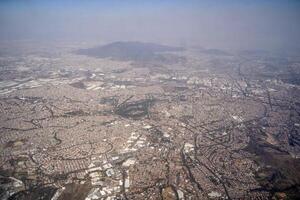 paesaggio di vista aerea di Città del Messico dall'aeroplano foto