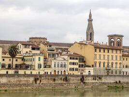 quai di arno fiume vecchio edifici Firenze Italia foto