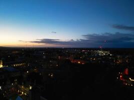 aereo Visualizza di illuminato storico Oxford centrale città di Inghilterra a notte. Inghilterra unito regno. marzo 23, 2024 foto