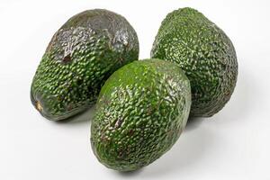 ai generato fresco avocado isolato su bianca sfondo foto