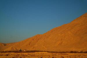 vulcanico montagne formazione nel il balochistan su 2023-08-12 foto