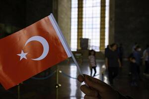 Turco bandiera nel mausoleo di ataturk o anitkabir. 10 kasim o 10 ° novembre foto