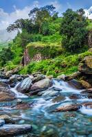 bhagsu cascata. Bhagsu, himachal pradesh, India foto