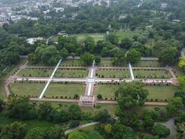 aereo Visualizza di verde città su 2023-09-17 nel lahore Pakistan foto