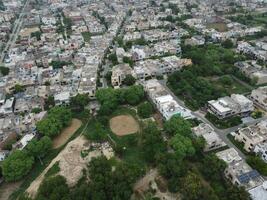 aereo Visualizza di Residenziale siamo su 2024-07-22 nel lahore, Pakistan foto