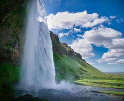 cascata in islanda foto