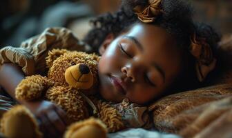 ai generato giovane bambino pacificamente dormendo, Abbracciare una persona un' orsacchiotto orso, incarnando un' momento di innocenza e serenità. foto