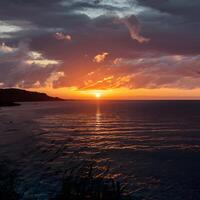 ai generato un' travolgente tramonto Visualizza ipnotizza con suo mozzafiato bellezza per sociale media inviare dimensione foto