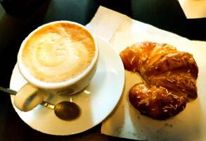 un' brioche e un' cappuccino appena servito a il tavolo. digitale pittura stile. foto