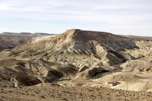 il negev è un' deserto nel il mezzo est, collocato nel Israele e occupante di 60 di suo territorio. foto