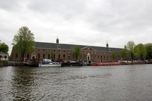 amsterdam Olanda 14 05 2023 . amsterdam, il nazionale capitale di il Olanda, è collocato nel il ovest di il nazione. foto