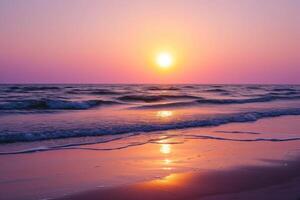 foto bellissimo tramonto su il spiaggia foto come un' sfondo