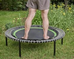 rimbalzante con mini trampolino foto