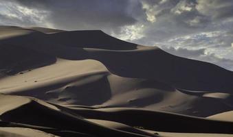 dune di sabbia del sahara, marocco foto