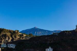 il atmosfera di il bianca cratere montagne quale siamo ancora bene mantenuto e bellissimo foto