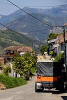 bellissimo strada di il eredità cittadina di salamina collocato a il caldas Dipartimento nel Colombia. tradizionale sìpao. foto