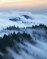 montagna nebbia paesaggio Visualizza foto