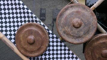 gong, un' tradizionale giavanese musicale strumento. foto