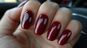 mano Tenere rosso manicure foto