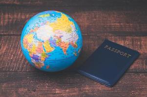 passaporto prepararsi a viaggiare o fare affari all'estero in tutto il mondo foto