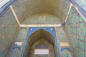 bibi-khanym moschea nel samarcanda, Uzbekistan. foto