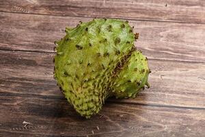 dolce maturo succoso esotico soursop foto