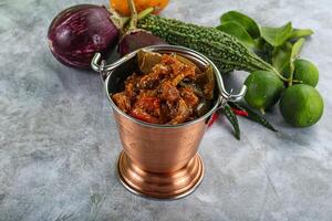 asiatico cucina - gamberetto nel chili salsa foto