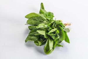 naturale biologico crudo verde spinaci foto
