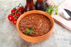 spagnolo tradizionale Gazpacho pomodoro la minestra foto