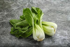 asiatico cucina fresco crudo insalata pak choi foto