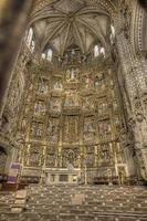 toledo, spagna, 15 marzo 2016 - interno della cattedrale di toledo. è considerato da molti uno degli edifici più importanti dello stile gotico del XIII secolo in Spagna. foto