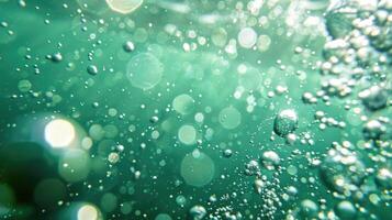 ai generato bolle e bokeh subacqueo nel chiaro verde oceano di California foto
