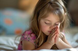 ai generato giovane ragazza nel preghiera posa foto