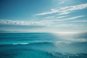 un' bellissimo spiaggia con onde e blu cielo foto