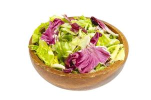 foglie colorate di diverse insalate, cibo sano, dieta. foto