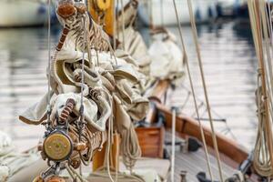 un' porzione di un antico Barche vela foto