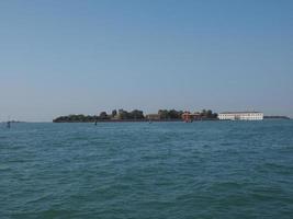 isola di san servolo a venezia foto