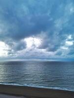 aereo Visualizza di walmer spiaggia e mare Visualizza durante Alba, Kent, Inghilterra unito regno. aprile 21, 2024 foto