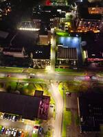 aereo notte Visualizza di illuminato borehamwood centrale Londra città di Inghilterra unito regno, aprile 4°, 2024 foto