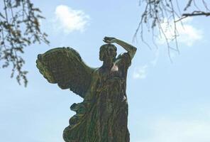 il bronzo statua di il dea vittoria foto