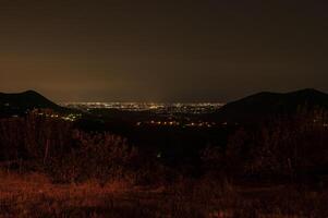 notte panorama di il euganeo colline nel Italia foto