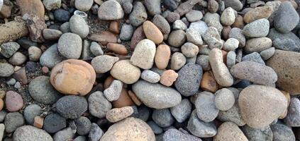 foto di un' grande mucchio di pietre