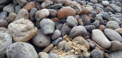 foto di un' grande mucchio di pietre