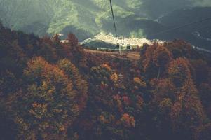 autunno nelle montagne di krasnaya polyana