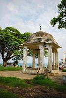 vecchio edificio a zanzibar, africa orientale foto